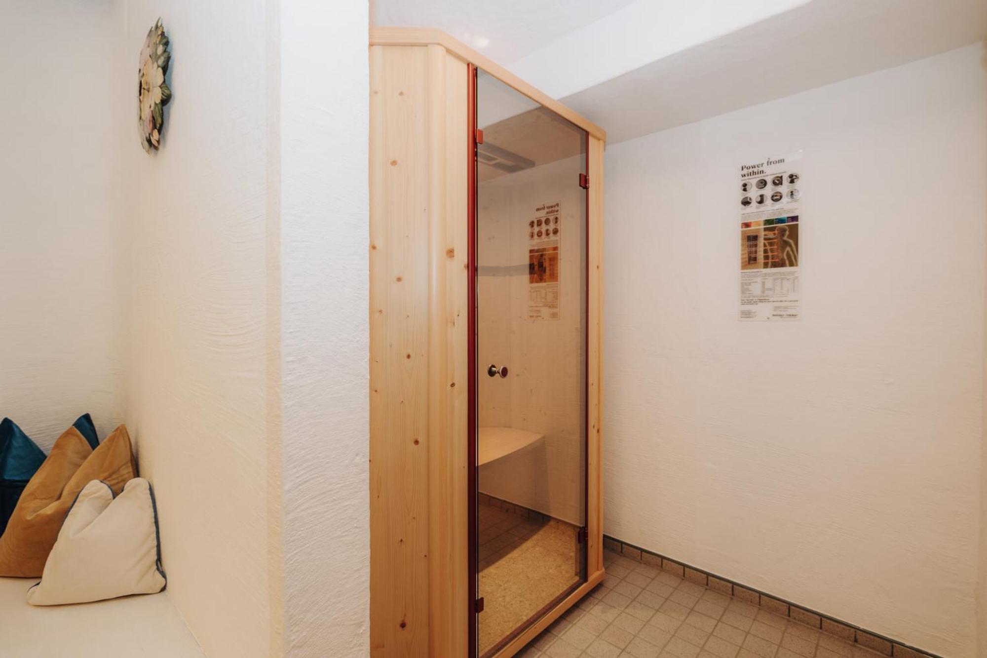 Hotel Krone גרוסארל מראה חיצוני תמונה